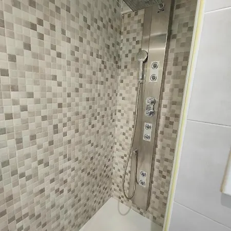 شقة Apartamento Vistas Al Mar De La Pineda! لا بينيذا