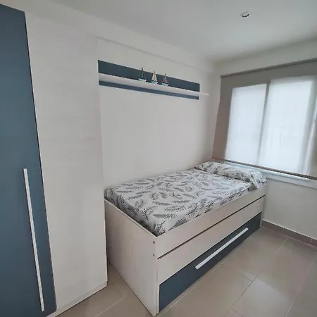Apartamento Vistas Al Mar De La Pineda!